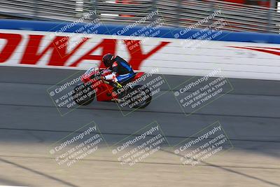 media/Jan-22-2023-Fastrack Riders (Sun) [[8956088f29]]/Level 3/Session 1 (Start Finish)/